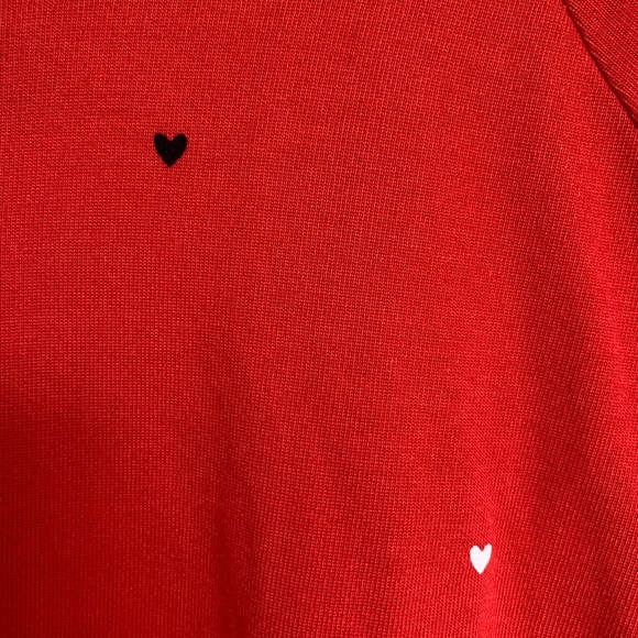 Sundry Raglan sleeve Heart print Sweatshirt Cherry - Picture 11 of 13